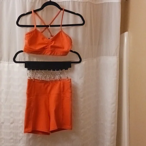 Wicked Weasel Activewear. NWOT. Sports Bra & Shorts w/Pockets. Small. Orange. - Picture 8 of 14
